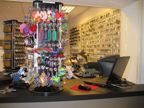 Sleutelhangers in alle maten en soorten bij Broshuis.