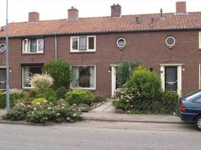Mooie tussenwoning te koop